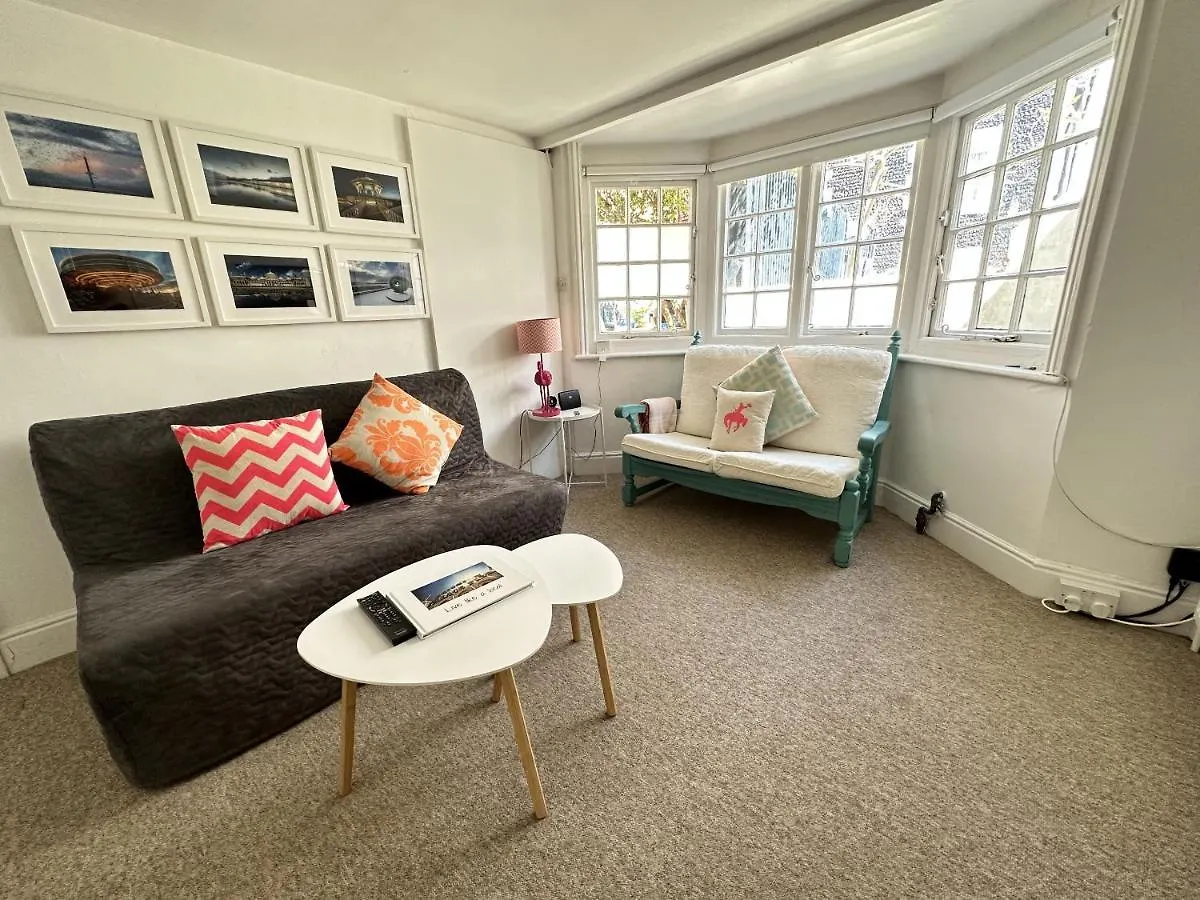 Apartment Amazing Apartment, Private Garden, Off Street Parking Brighton